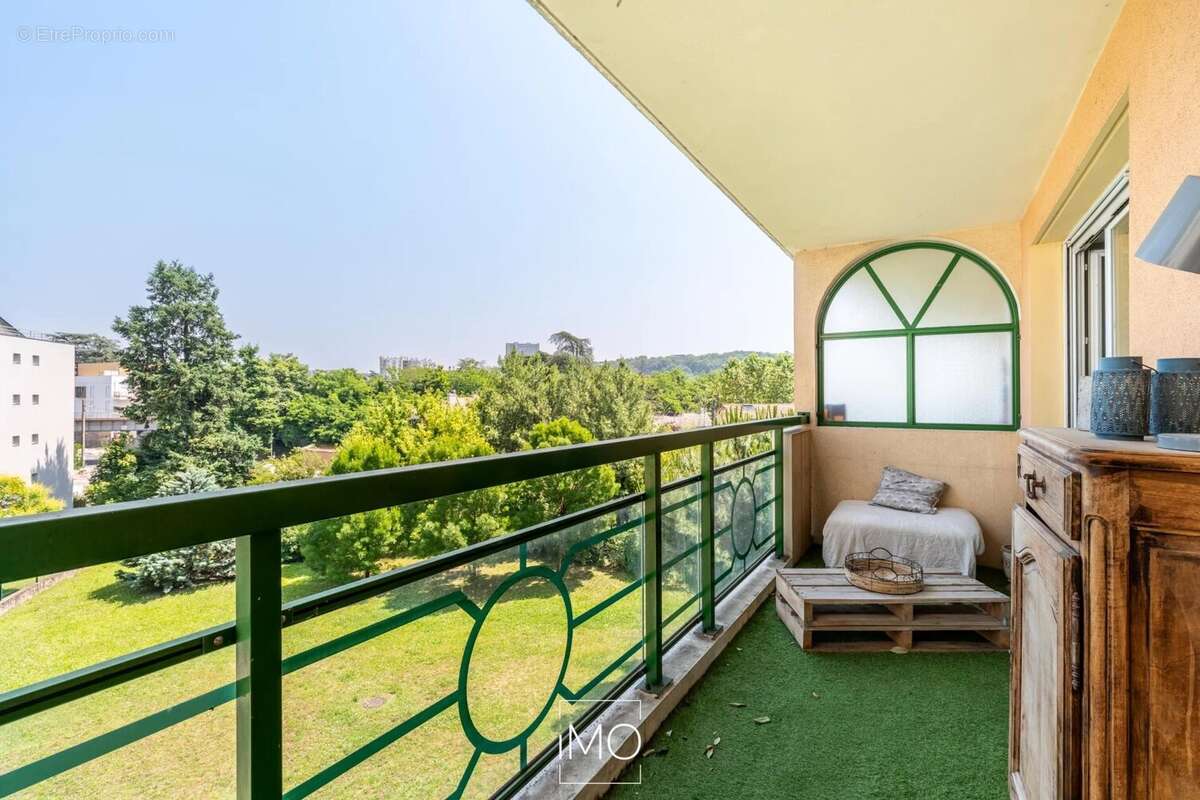 Appartement à TASSIN-LA-DEMI-LUNE