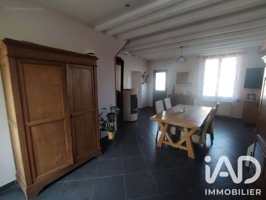 Maison 111 m² à Courthiezy  - photo 9