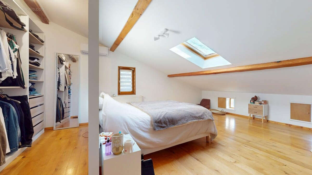 Maison à LABARTHE-SUR-LEZE