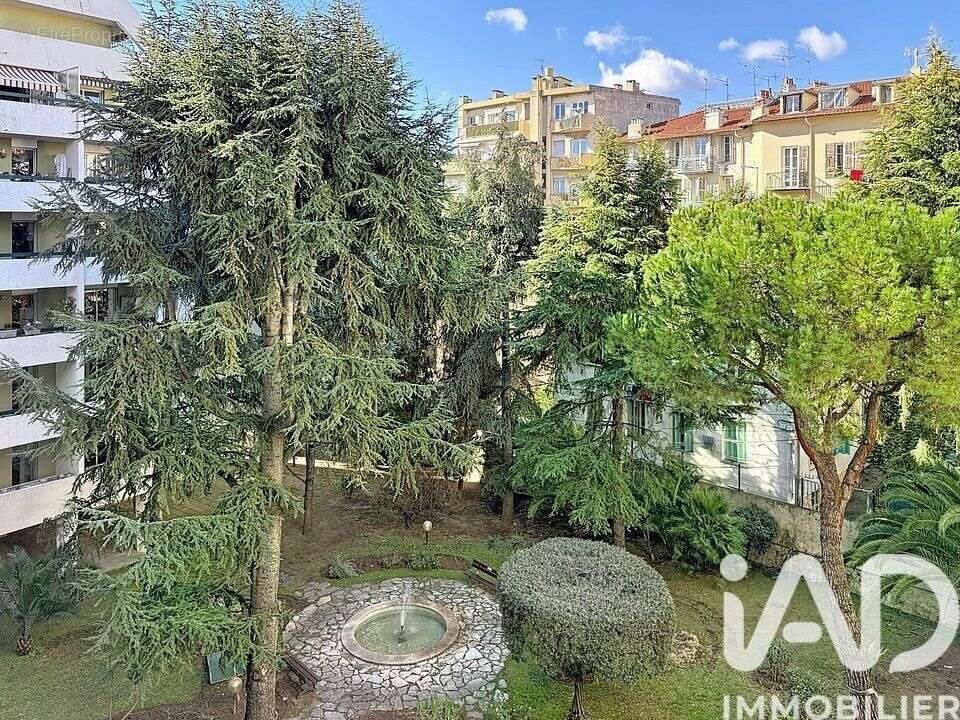 Photo 2 - Appartement à NICE