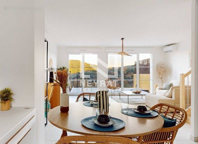 Maison à LA GARDE-FREINET