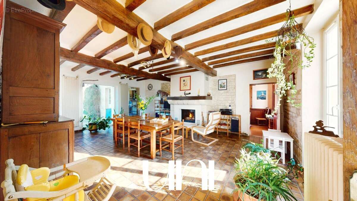 Maison à BRETTEVILLE-L'ORGUEILLEUSE