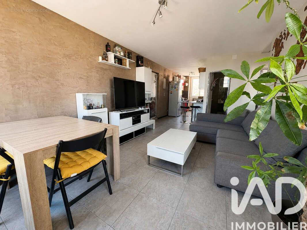 Photo 2 - Appartement à LA VALETTE-DU-VAR