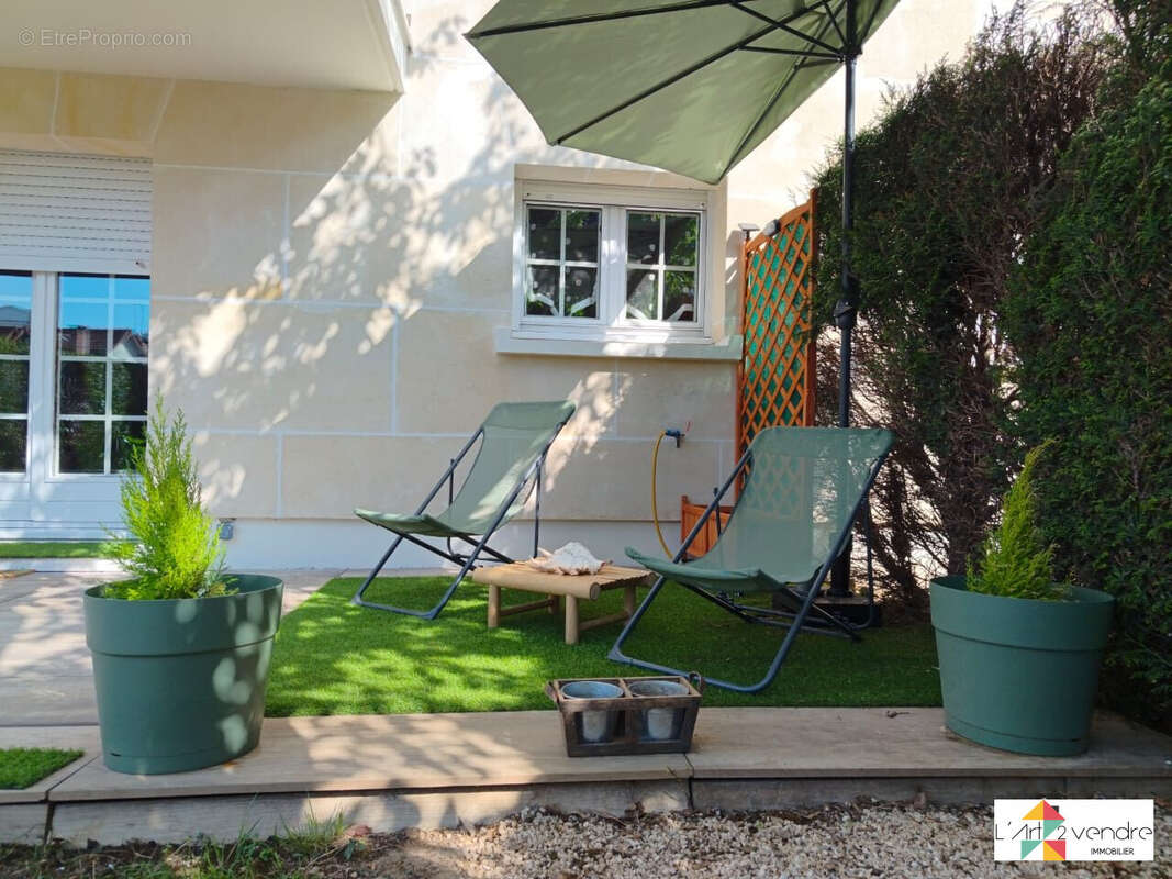 Appartement à LE PLESSIS-ROBINSON