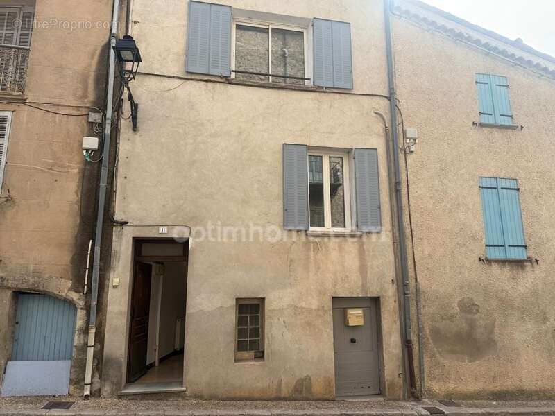 Maison à ENTRECASTEAUX