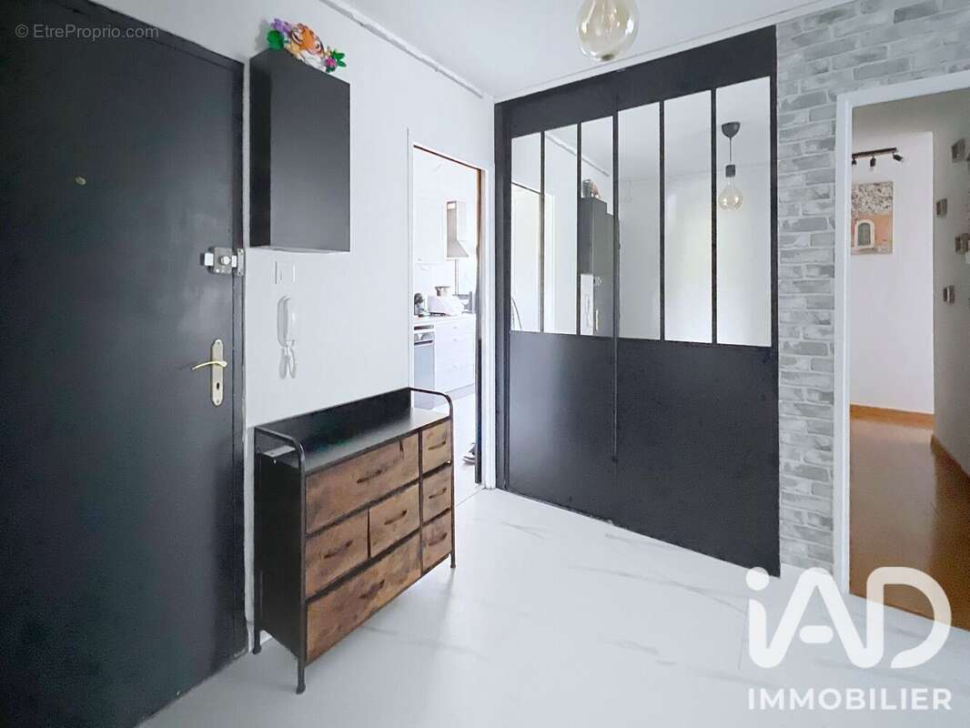 Appartement 88 m² à Apt  - photo 5