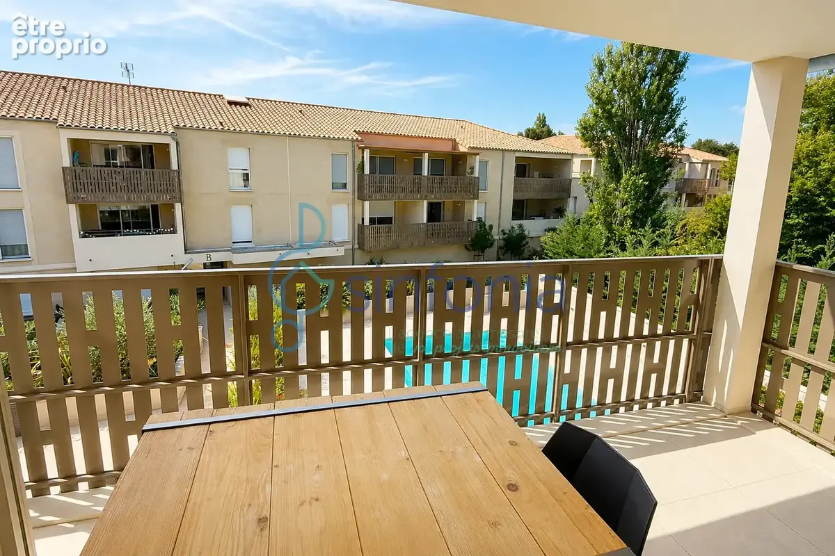Appartement à UZES