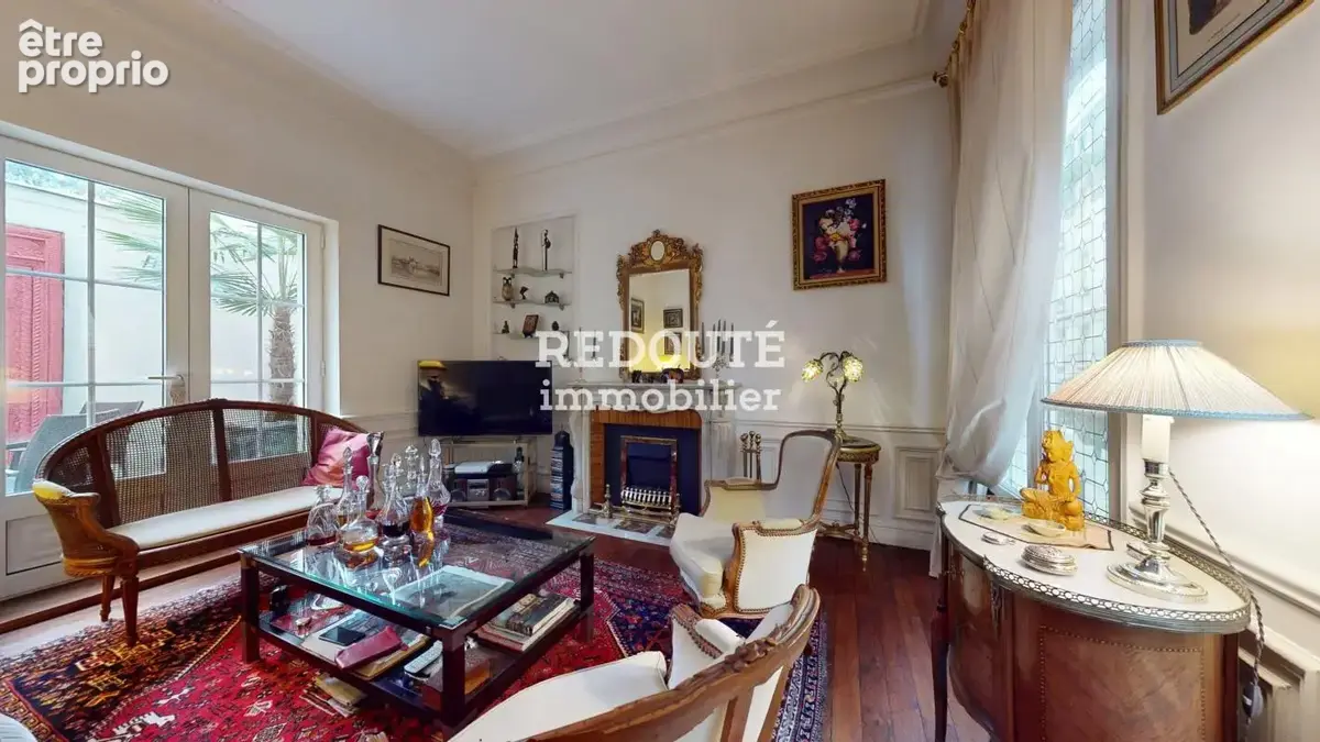 À VENDRE : Maison de caractère – Hyper centre de Reims - photo 4