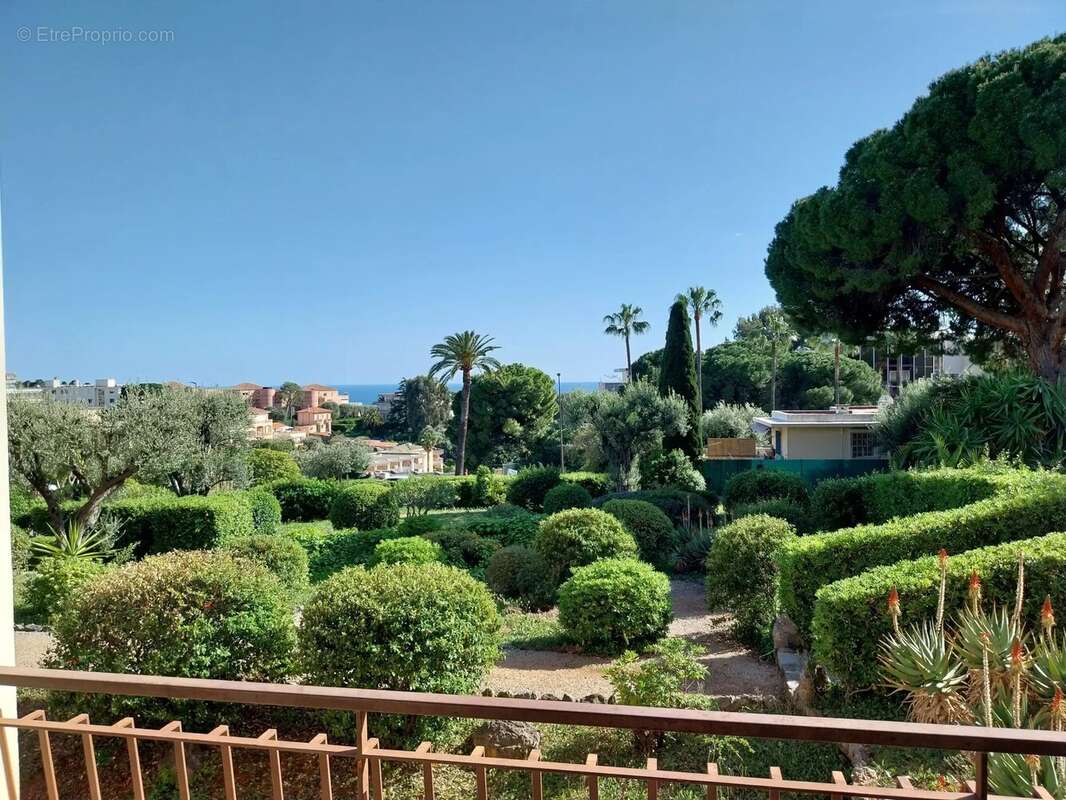 Appartement à ROQUEBRUNE-CAP-MARTIN