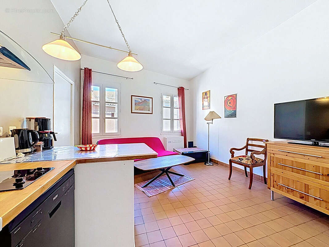 Appartement T2 de 34 m²  meublé + cave ? Avignon Intra-Muros - photo 4