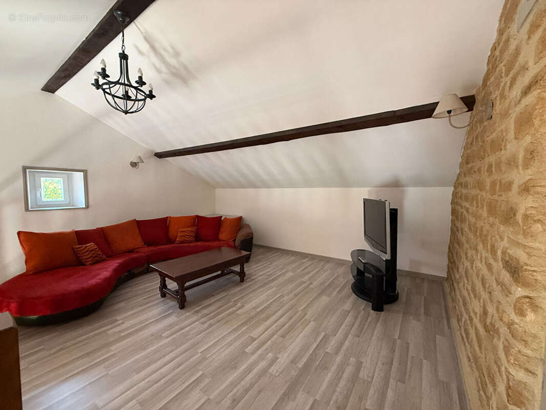 Maison à VRIGNE-MEUSE