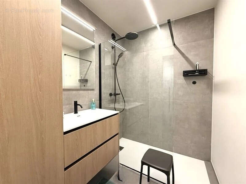 Appartement à NANTERRE