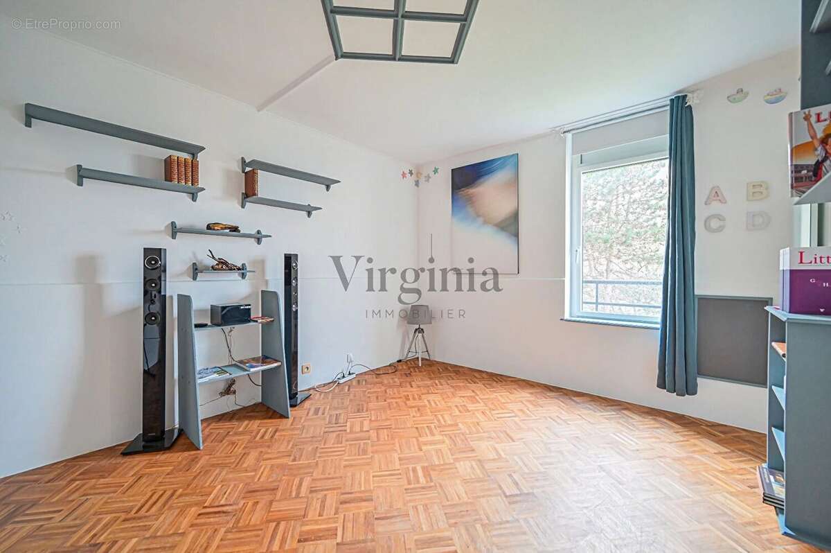 Appartement à MAISONS-ALFORT