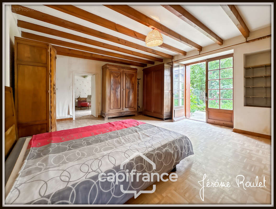 Maison en pierre à vendre 5 pièces 3 chambres Dépendances Terrain 1,5 ha Champigny-En-Rochereau (86) - photo 11