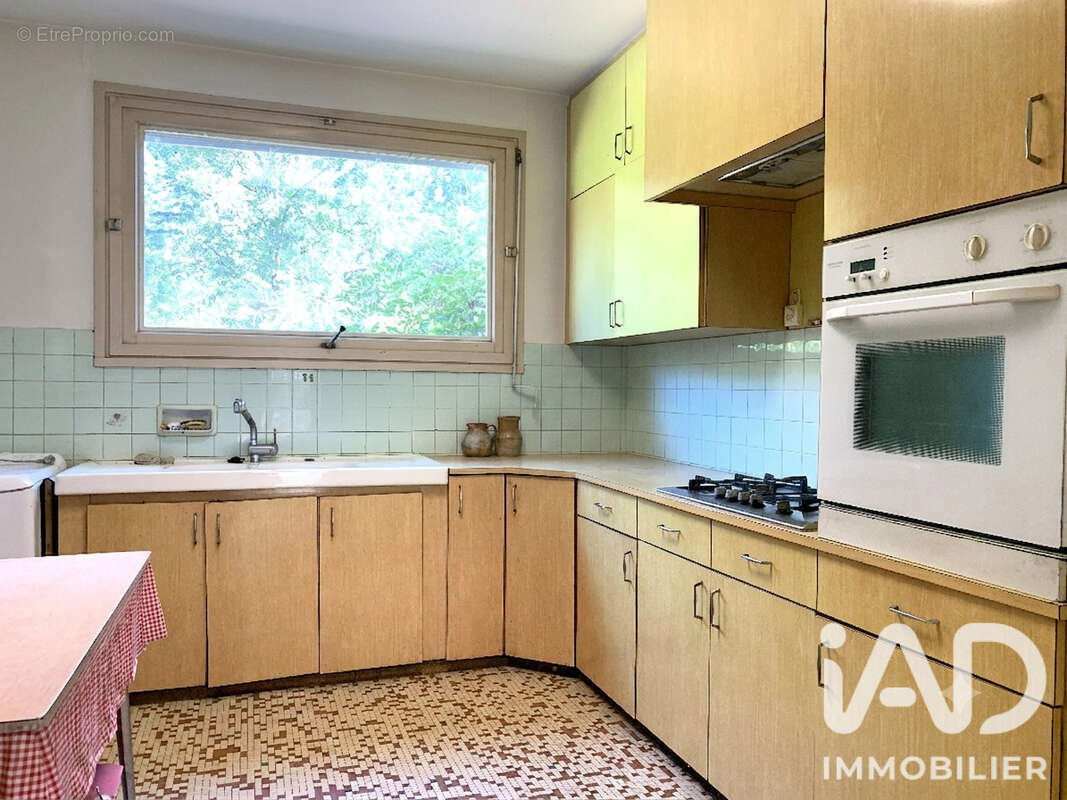 Maison 110 m² à Herbault  - photo 7