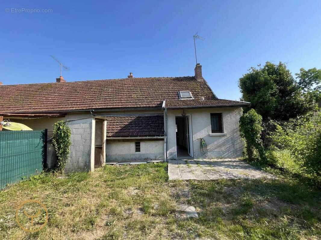 Maison à ROMILLY-SUR-SEINE