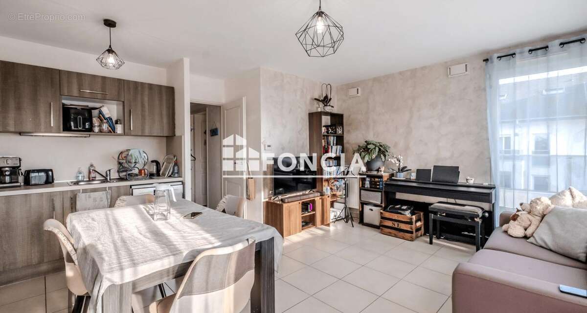 Appartement à DOUVAINE