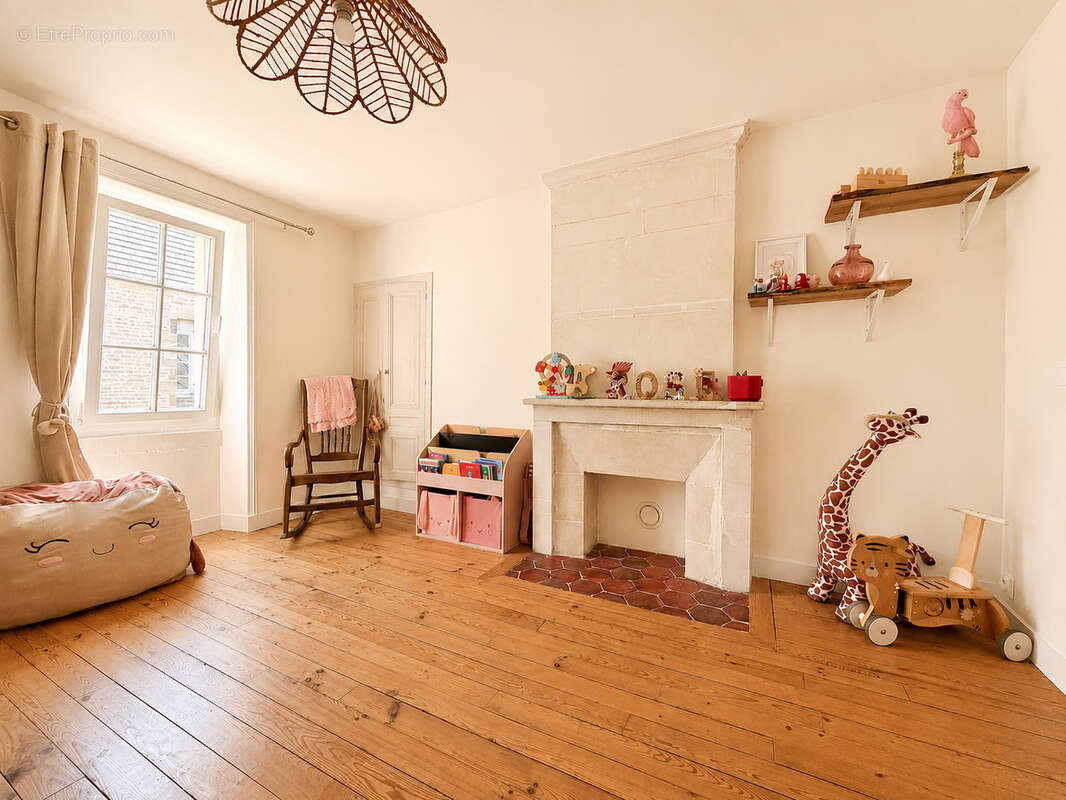 Maison rénovée de charme à REVIERS - photo 11