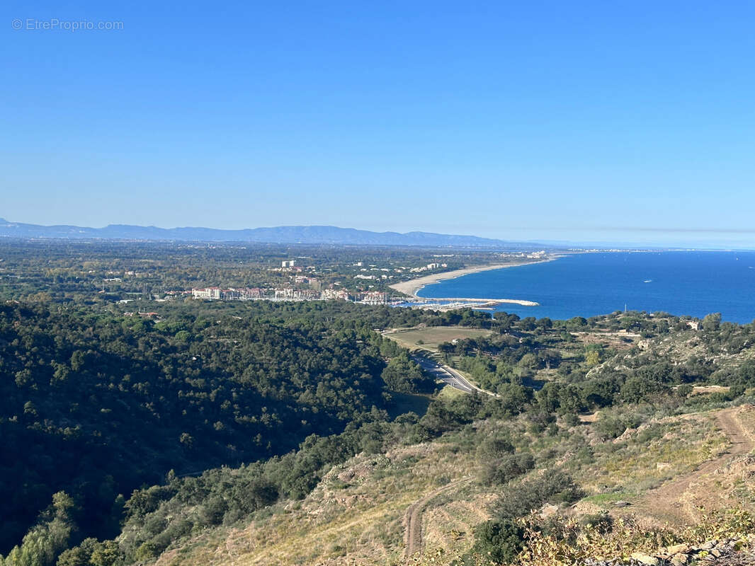 Terrain à COLLIOURE
