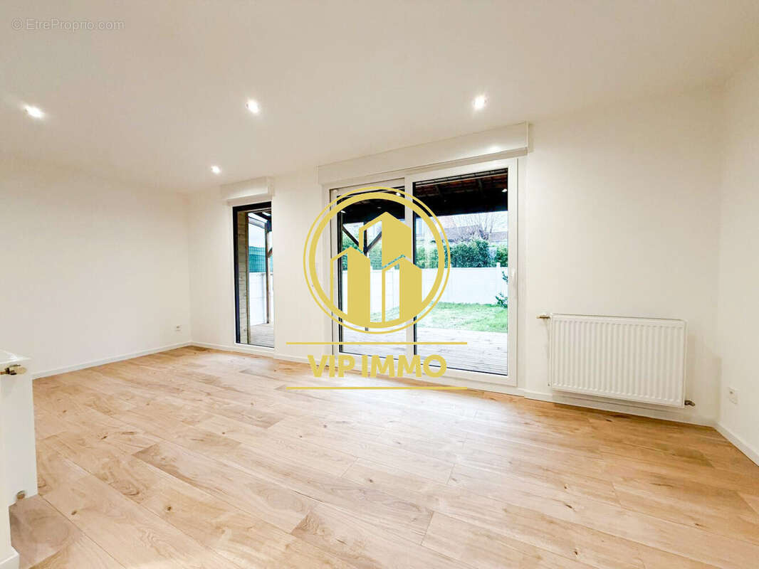 Maison à WAMBRECHIES