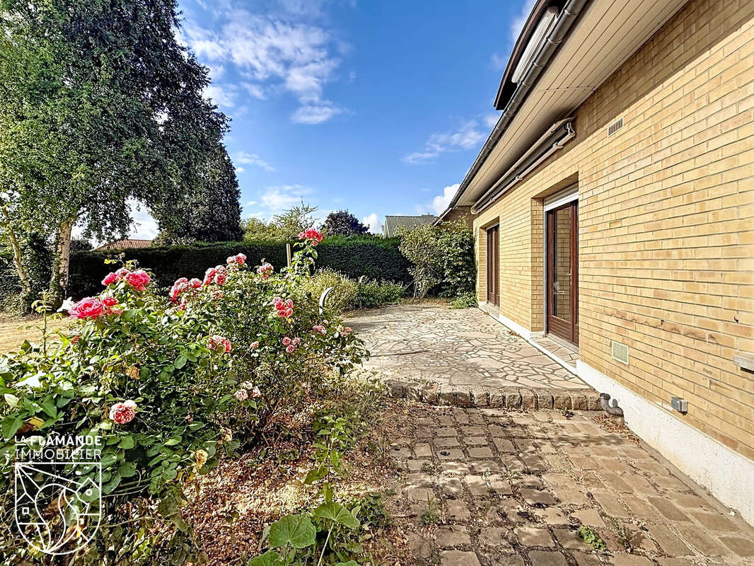 Pavillon individuelle sur 1153m2 de terrain - bel emplacement - photo 6