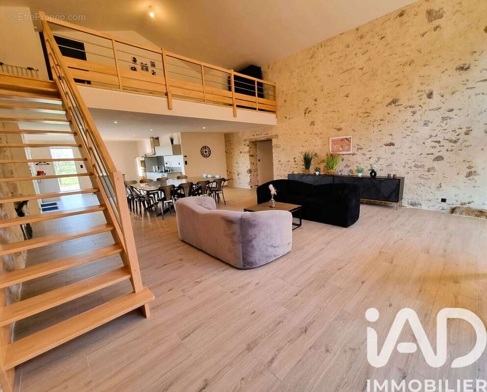 Photo 3 - Maison à LES EPESSES