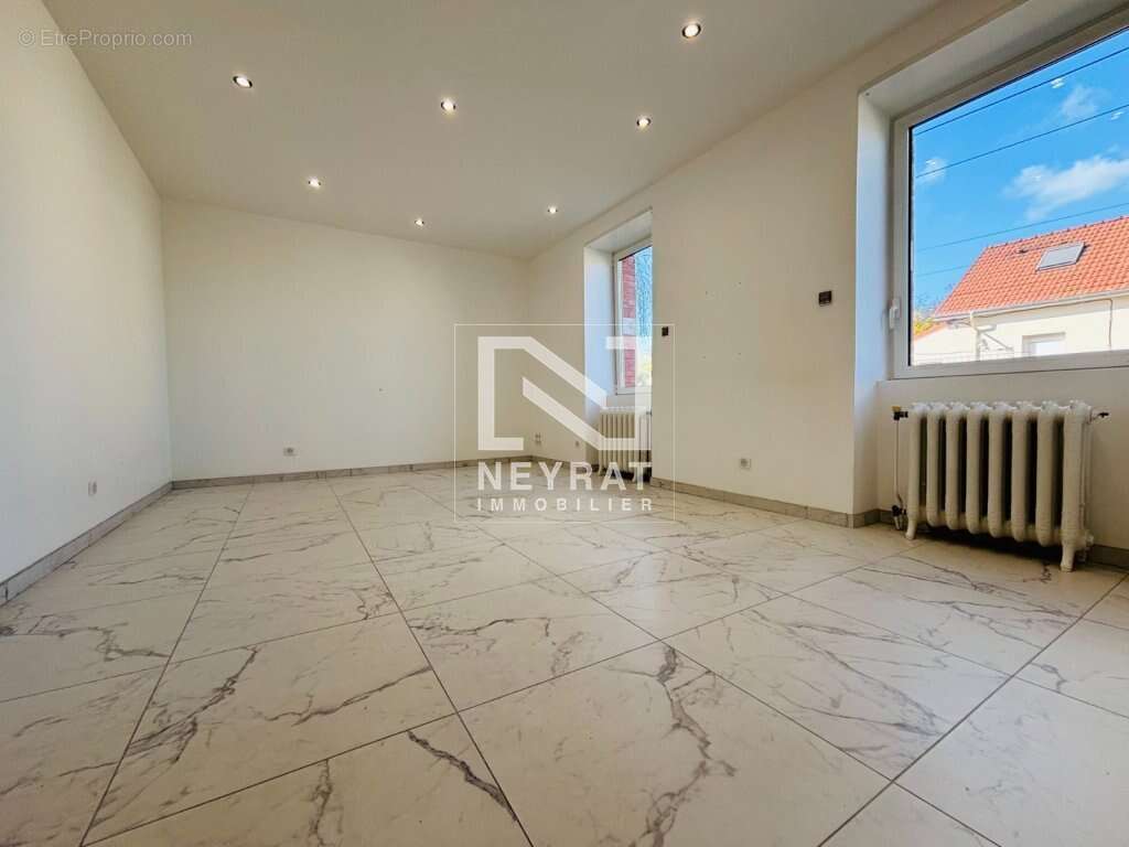 Maison à MONTCEAU-LES-MINES