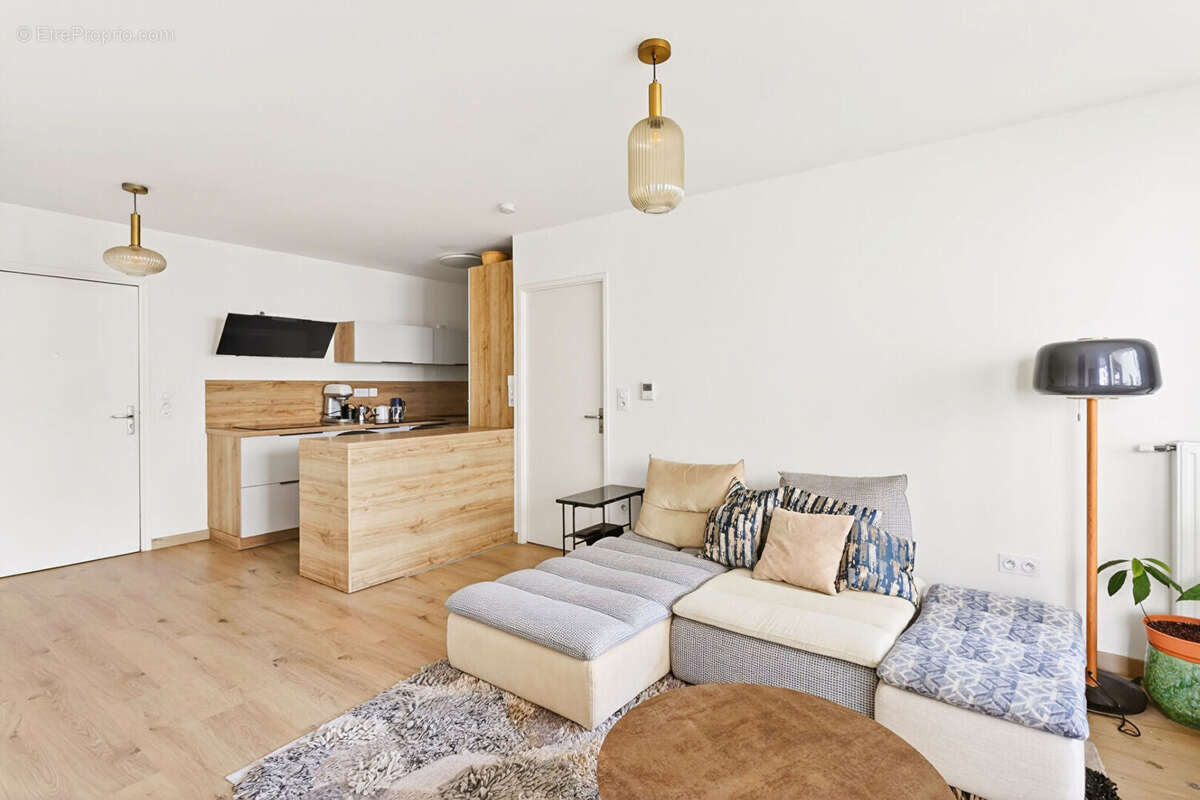 Appartement à COLOMBES