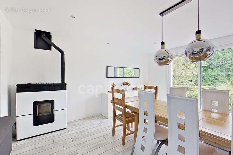 Maison à SAINT-AGATHON