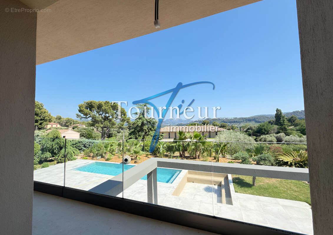 Maison à LA CADIERE-D'AZUR