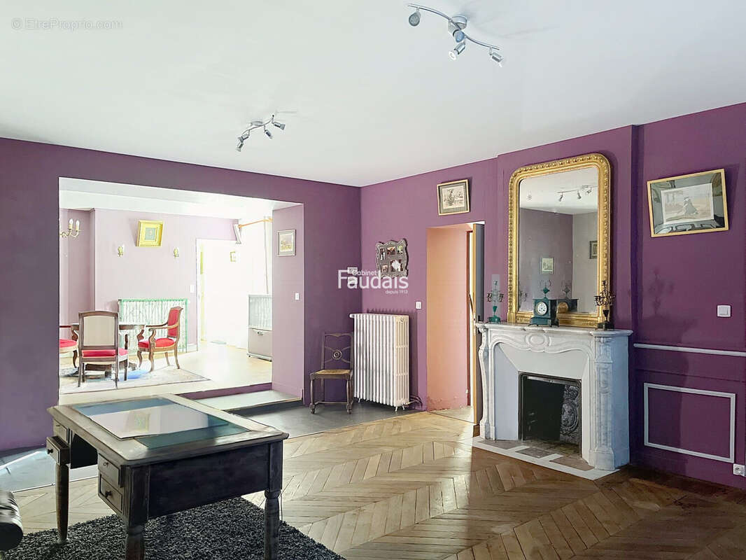 Maison 285 m² à Coutances  - photo 5
