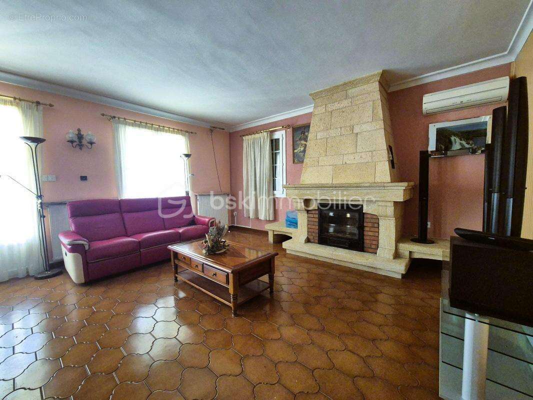 Maison à MIRAMAS