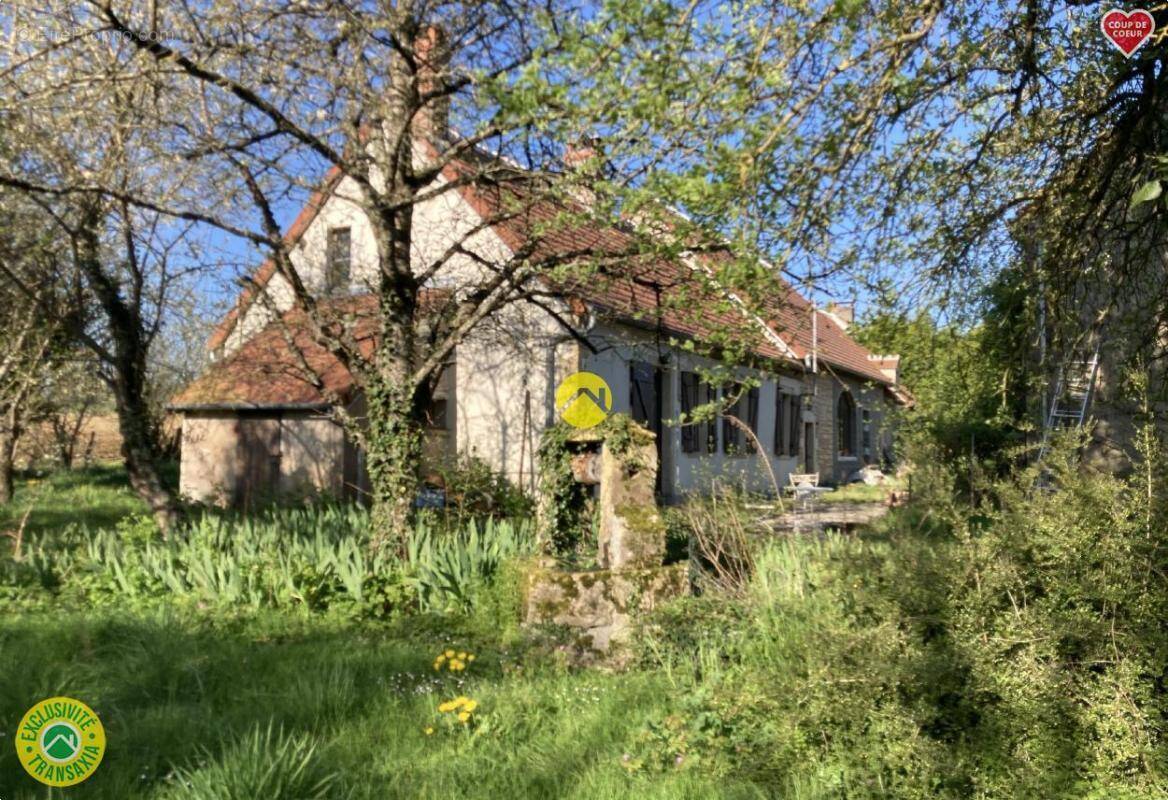 Maison à BLET