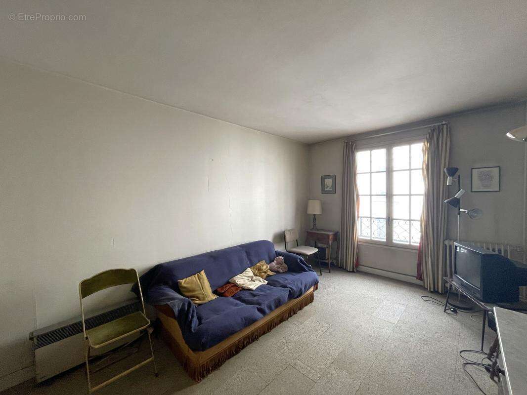Appartement à PARIS-4E