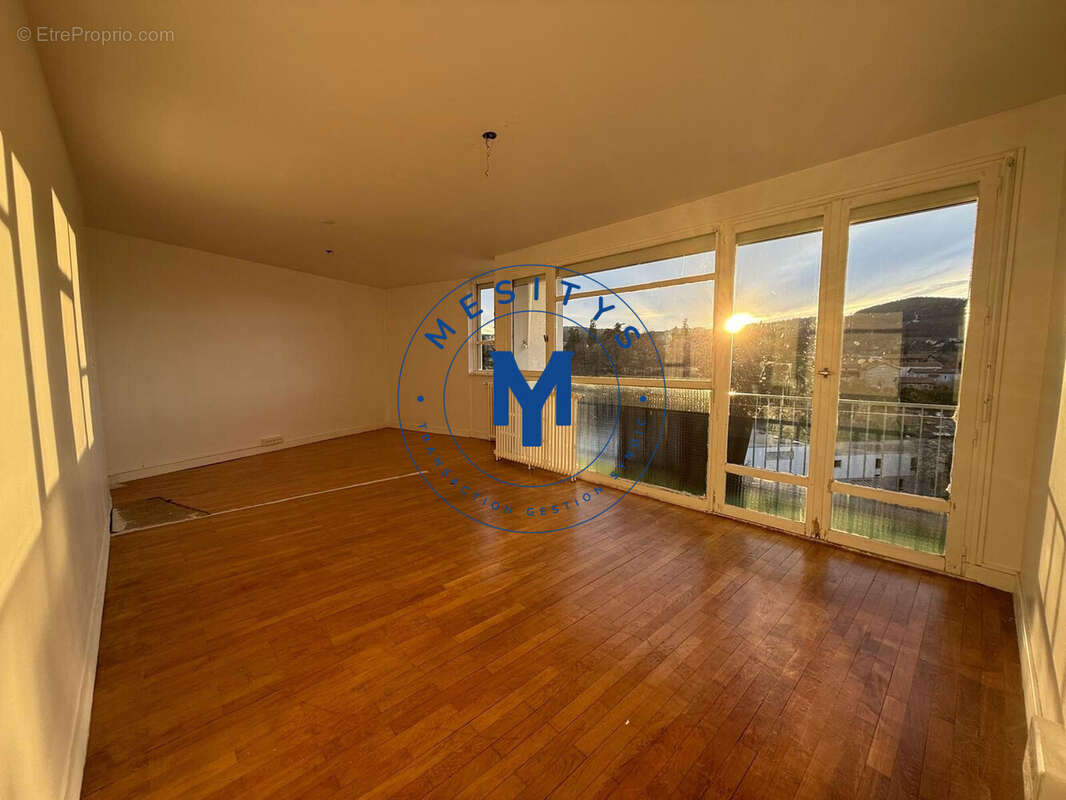 Appartement à FIRMINY