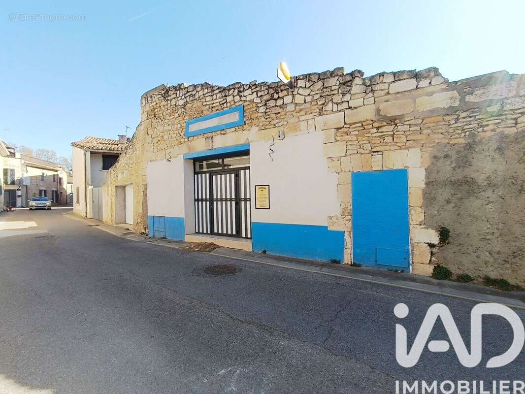 Photo 6 - Commerce à COMPS