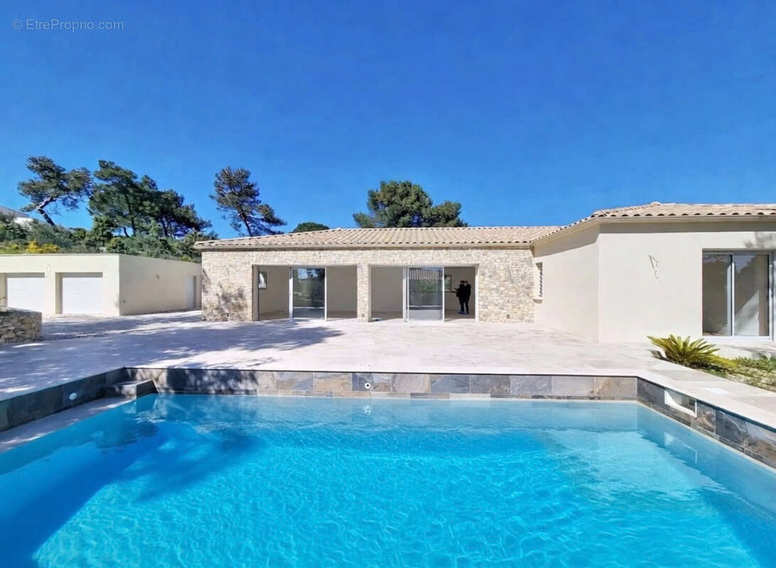 Maison à NIMES