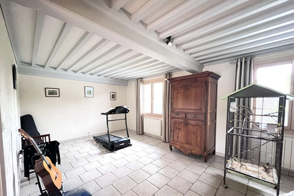 Maison à SAINT-JULIEN-SUR-VEYLE