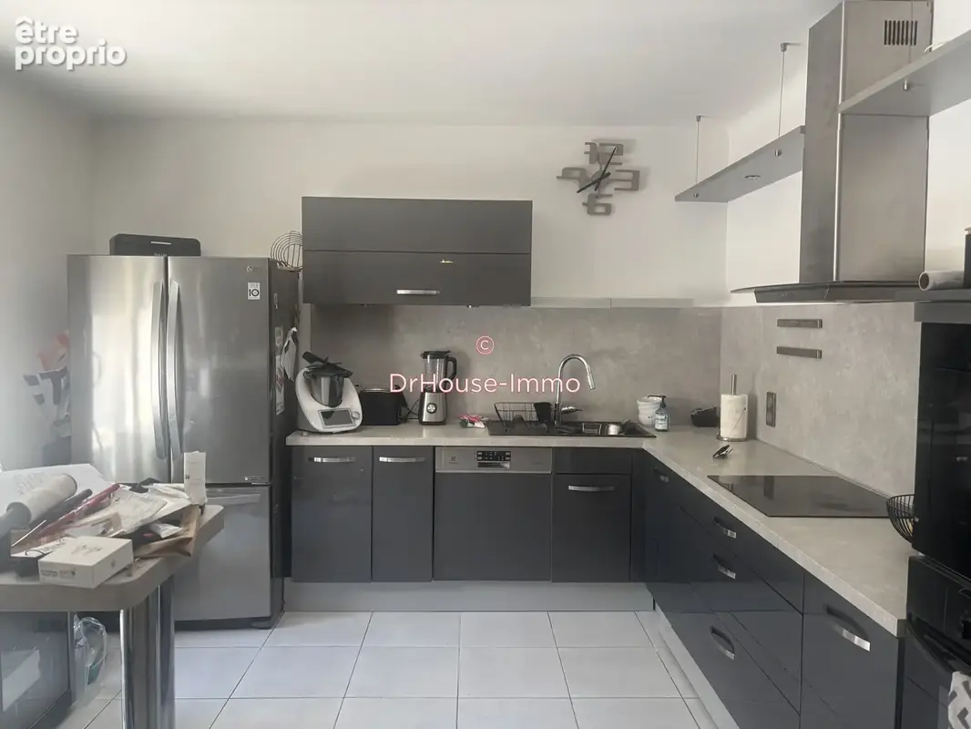 Maison 5 pièces 106 m² à vendre à Marignane (13700) - photo 11