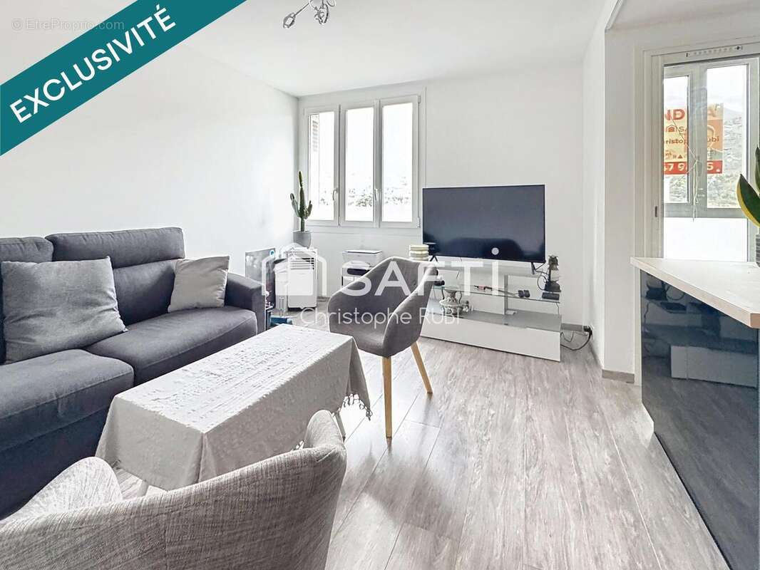 Photo 2 - Appartement à LE PONT-DE-CLAIX