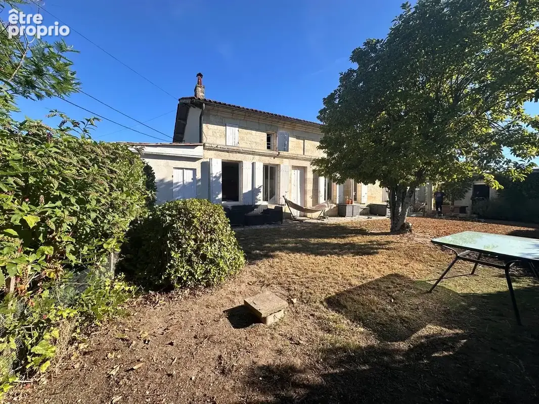 Photo Maison à Lalande-De-Pomerol au prix de 253 000€