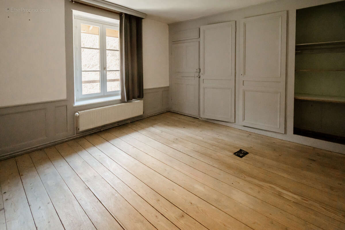 Appartement à JOUGNE