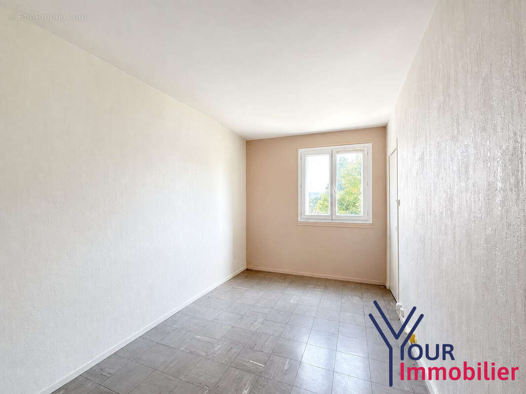 Appartement 43 m² à Grigny  - photo 5
