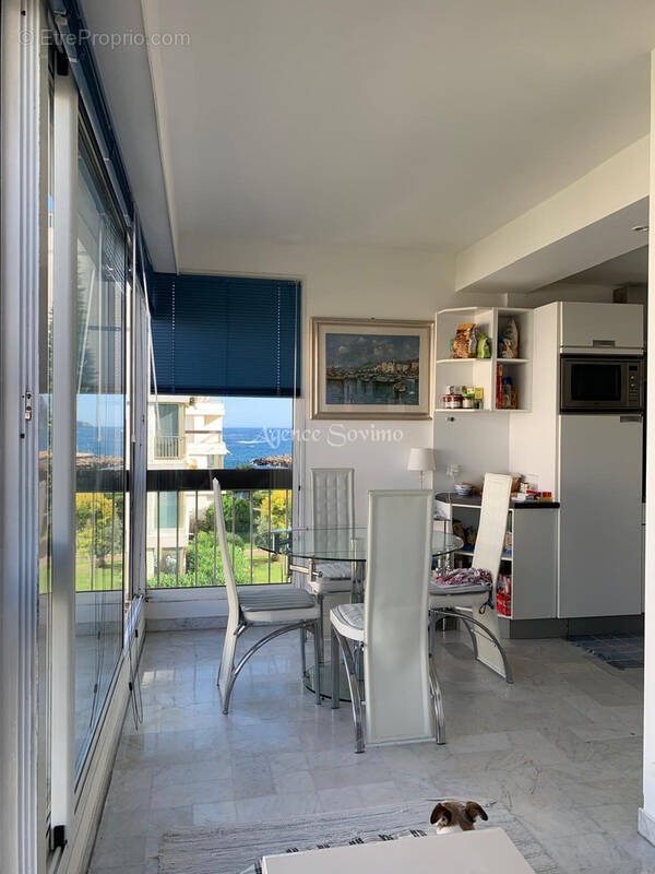Appartement à MANDELIEU-LA-NAPOULE