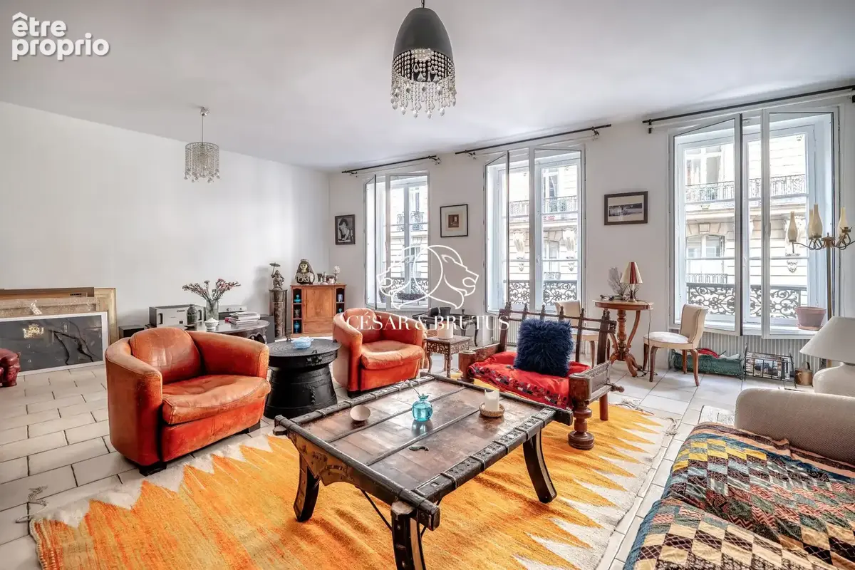 Appartement 4 pièces 112 m² à vendre à Paris-8e (75008) - photo 2
