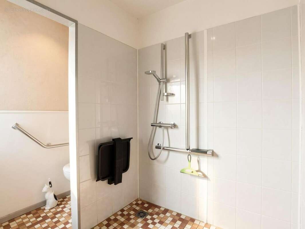   - Appartement à AUBENAS