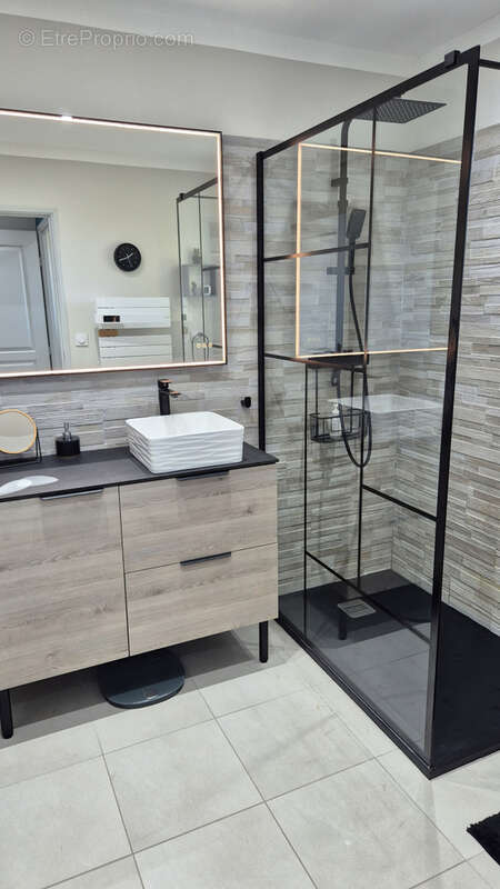 Maison à SAINT-PRIVAT-DES-VIEUX