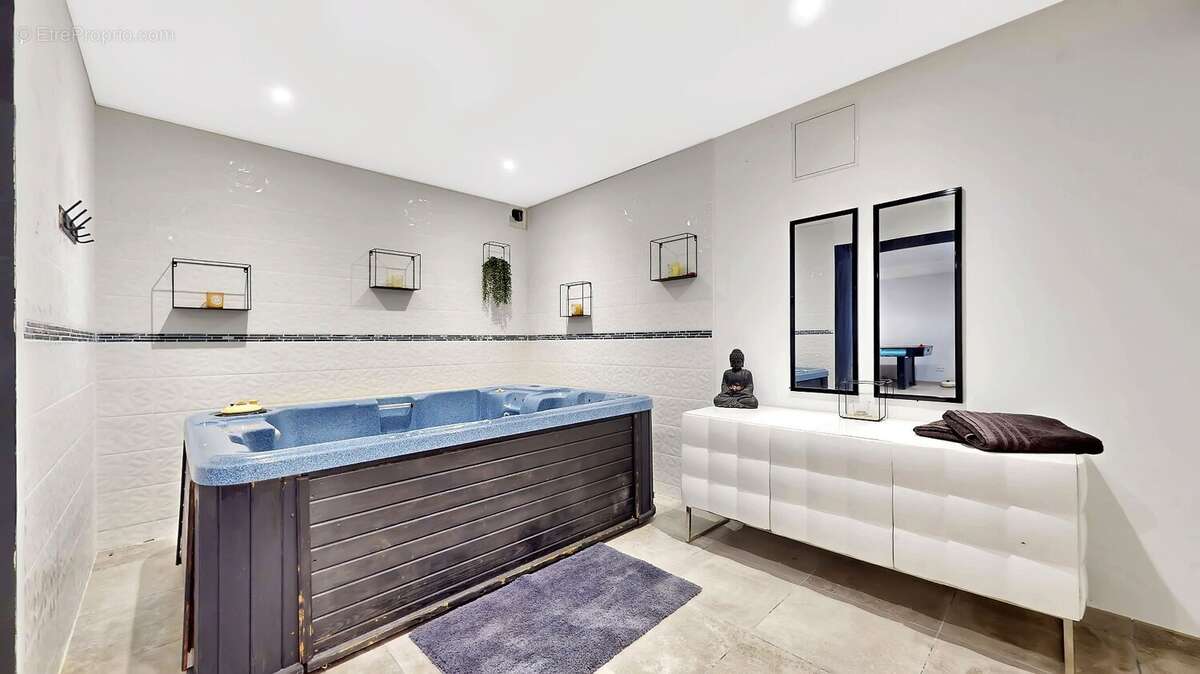 Maison à ANDANCETTE