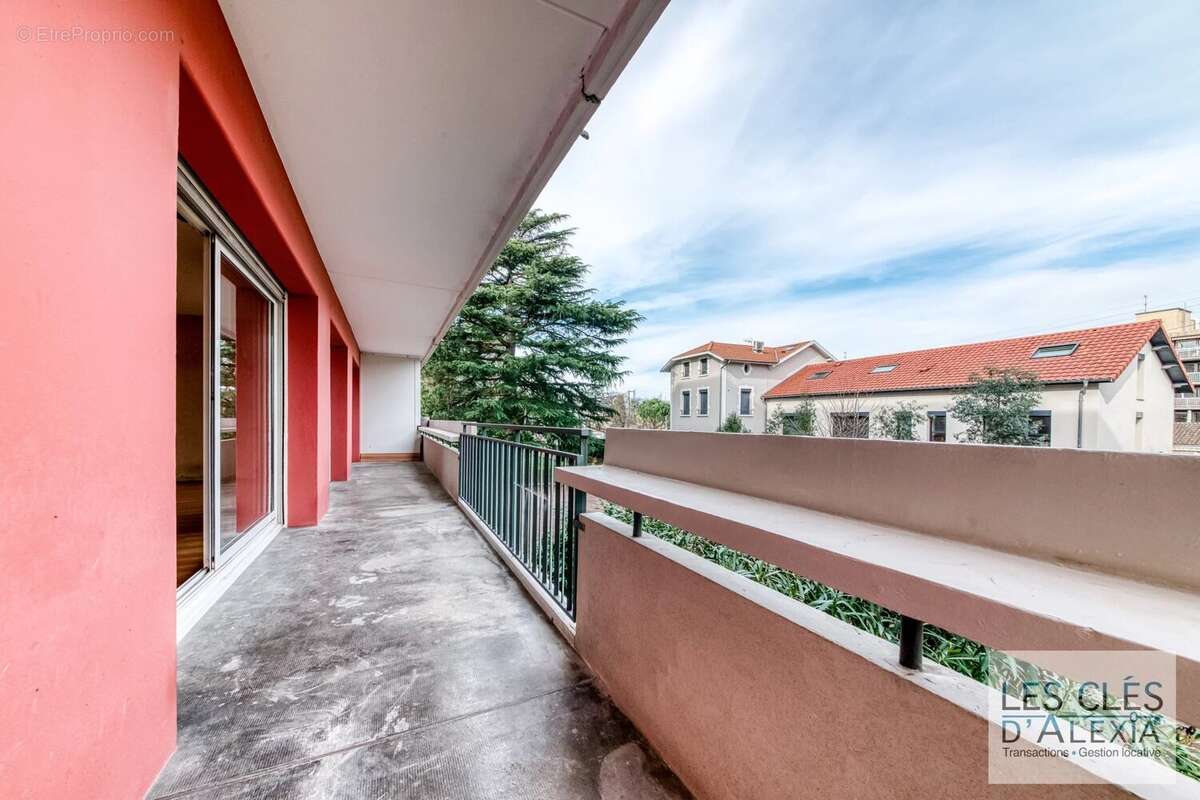 Appartement à CALUIRE-ET-CUIRE