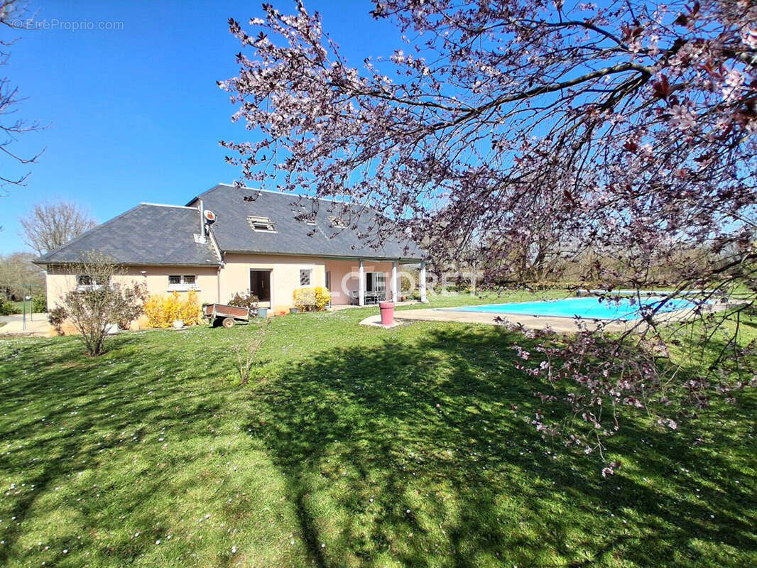 Maison à RODELLE